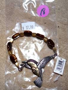 lot 18 image: GANZ CHANGEABLES BRACELET HUMMINGBIRD - NEW RETAIL $17.99