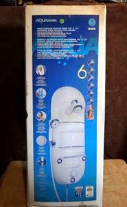 lot 35 image: AQUAMATE MULTI FUNCTION SHOWER PANEL - NEW IN BOX