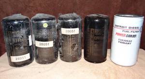 lot 58 image: NEW GENUINE DONALDSON ENDURANCE FUEL FILTER (PN EFF0047) (X4) PLUS POWER GUARD 23530642 fILTER