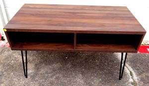 lot 79 image: STUNNING CONTEMPORARY DOUBLE OPENING TABLE WITH METAL LEGS - EXCELLENT CONDITION