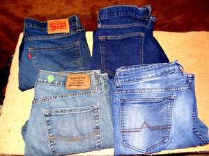 lot 113 image: JEAN LOT OF 4 AS SHOWN INCLUDING LEVI STRAUSS