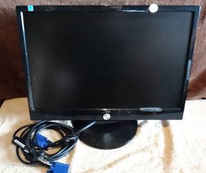 lot 115 image: AOC 917sw MODEL TFT19W80PS 19 WIDE SCREEN MONITOR