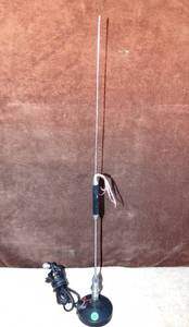 lot 119 image: VINTAGE CB ANTENNA