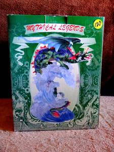 lot 120 image: MYTHICAL LEGENDS DRAGON STATUE IN BOX