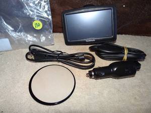 lot 130 image: UNUSED TomTom 4.3 GPS Auto Display - TESTEDWORKS