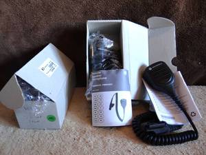 lot 140 image: NEW Motorola Solutions PMMN4099A Remote Speak MIC IMPRES WINDPORT - (X2) $$$