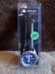 lot 149 image: BEAUTIFUL TEXAS RANGERS MEN SWATCH - NIB