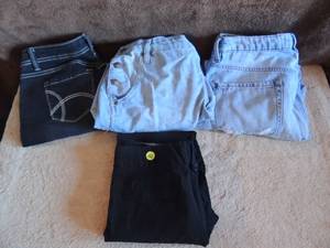 lot 166 image: ASSORTMENT OF DENIM JEANS AS SHOWN