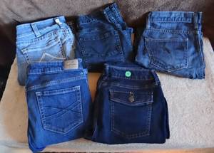 lot 188 image: ASSORTMENT OF DENIM JEANS AS SHOWN