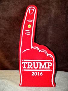 lot 208 image: 2016 DONALD TRUMP #1 FINGER