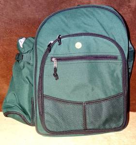 lot 211 image: PICNIC SPORT BAG WITH ACCESSORIES & WINE BOTTLE SLEEVE - NEW IN BAG