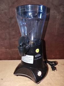 lot 280 image: BACK TO BASIC SMOOTHIE SPLASH MACHINE - TESTEDWORKS