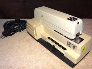 lot 289 image: EBERHARD FABER EF RAPID 90 ELECTRIC STAPLER - TESTEDWORKS