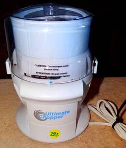 lot 292 image: Ultimate Chopper Food Processor CH-1 600 Watts (750 Watts Max) - TESTEDWORKS