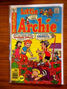 lot 305 image: VINTAGE Little Archie #111 (1956 Series) Archie Comics