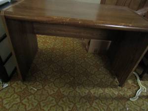 lot 53 image: Brown wood desk no drawers 27x41x22