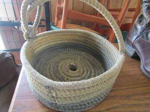 lot 96 image: Handmade rope basket