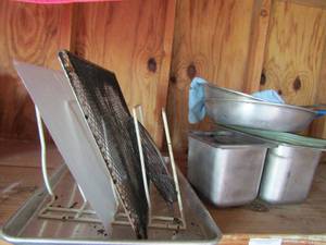 lot 135 image: Dish drain steam table pans and skillets