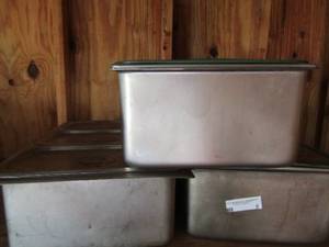 lot 8 image: 3 large steam table containors with lids