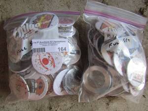lot 164 image: 2 full bags of BBQ pins buttons