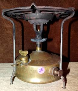 lot 25 image: ANTIQUE BRASS BURNER - NICE CONDITION