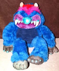 lot 125 image: 24 Huge Vintage 1986 MY PET MONSTER Blue Stuffed Animal Plush Toy by Amtoy