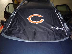 lot 136 image: NFL Frost Guard Windshield Cover for Ice and Snow, CHICAGO BEARS 58 X40 WTAGS