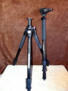 lot 145 image: BIG $$$ TICKET - Manfrotto 3021BPRO Tripod & Manfrotto 682B Monopod with Retractable Leg W Manfrotto 322RC2 Grip Action Ball Tripod Head & Carrying Case