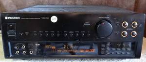 lot 164 image: Pioneer VSX-D2S AV Reciever - 5 Channel - 125 Watts in Stereo - Phono - 1993 $$$