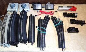 lot 171 image: LARGE ASSORTMENT OF BACHMANN TRAIN TRACKS 2 CONTROLLERS WITH POWER SUPPLY & 4 TRAINS AS SHOWN
