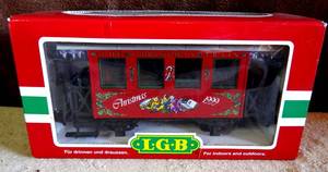 lot 179 image: LGB 36079 THE CHRISTMAS TRAIN PASSENGER CAR 1999  - G SCALE $$$
