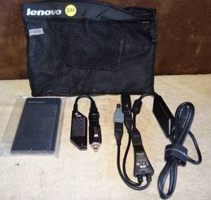 lot 204 image: Lenovo Battery AC Adapter (SEALED) 41R4538, Power Hub 57Y4595, DC Adapter 41R4536