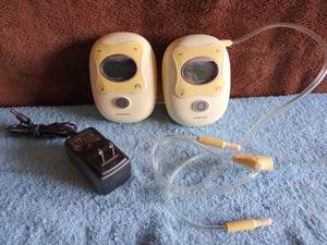 lot 240 image: Medela Freestyle Breast Pump System
