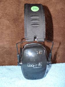 lot 241 image: Howard Leight Electronic Earmuff Impact Sport Shooter Outdoor Headset - BLACK