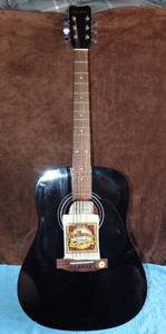 lot 269 image: HOHNER HW-300 CW 6 STRING ACOUSTIC GUITAR RIGHT HANDED WITH NEW SET OF STRINGS $$