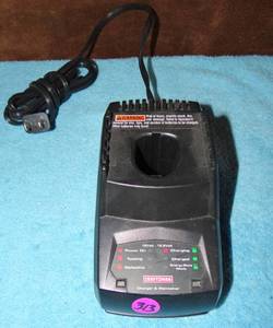 lot 313 image: Craftsman Class 2 Battery Charger, 12-19.2V, 315.CH2020