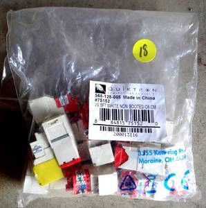 lot 18 image: QUIKTRON  566-125-005 NON-BOOTED PATCH CORD CAT6,5FT CONNECTORS
