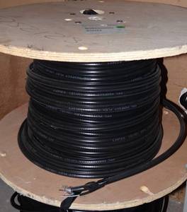 lot 62 image: PERFECT RG11 Tri-Shield Messenger Aerial Cable 1000 FT (PARTIAL SPOOL)