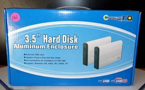 lot 166 image: CREATIVE IO 3.5 ALUMINUM HARD DISK ENCLOSURE - NEWSEALED
