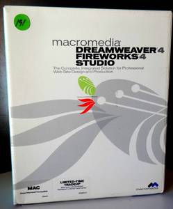 lot 191 image: Macromedia Web Design StudioDreamweaver4Fireworks4For Mac5 Manuals