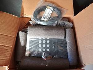 lot 227 image: 3COM NBX 2102 PE 3C10402A IP Phone 250-0070-01BA - NEVER USED