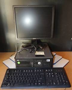 lot 230 image: DELL OPTIPLEX 765 COMPUTER W MONITOR & KEYBOARD