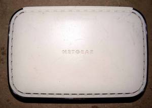 lot 305 image: NETGEAR 8-Port Gigabit Ethernet Unmanaged Switch (GS608NA)