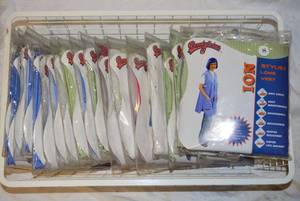 lot 106 image: Beautylicious Long Vest Size S, 20 Total