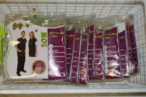 lot 158 image: Beautylicious Stylist Vest Size M, 13 Total