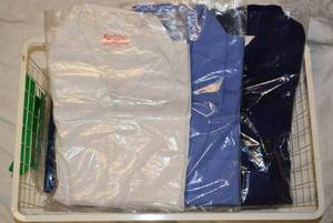 lot 161 image: Fashion Scrubs Zipper Front Size 50, 10 Total