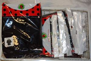 lot 173 image: Salon & Spa Wear Barber Jackets Size 2XL3XL, 17 Total