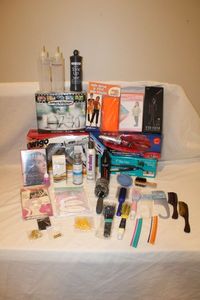 lot 10 image: Beauty Salon Supply Lot, see pictures