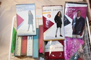 lot 263 image: Salon Jackets, and Andre Cover-Ups
