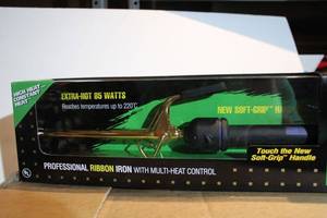 lot 136 image: Hot Tools Ribbon Irons, 6 Total
